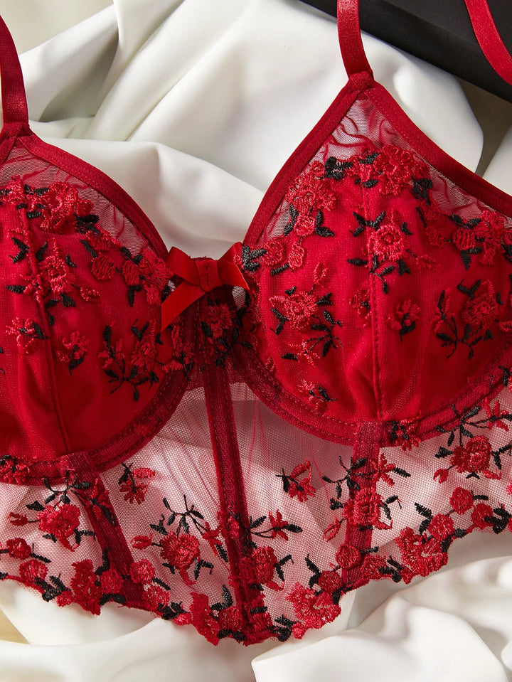 Scarlet Seduction Lace Set